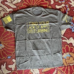 **SOLD** Mens Grunt Style Tee